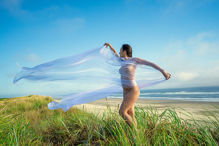 DavisPhotoArts Boudoir with Model Ayeonna Gabrielle